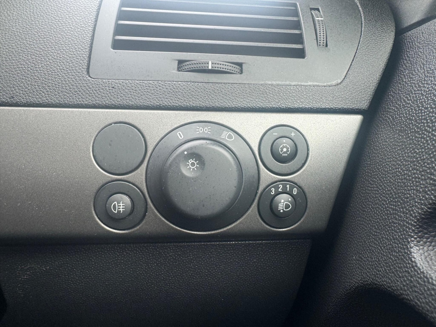 Used Vauxhall Astra 2005 for sale - 77883115: Photo 19