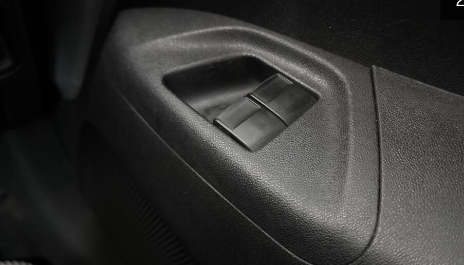 Used Peugeot 108 2014 for sale - 77162937: Photo 12