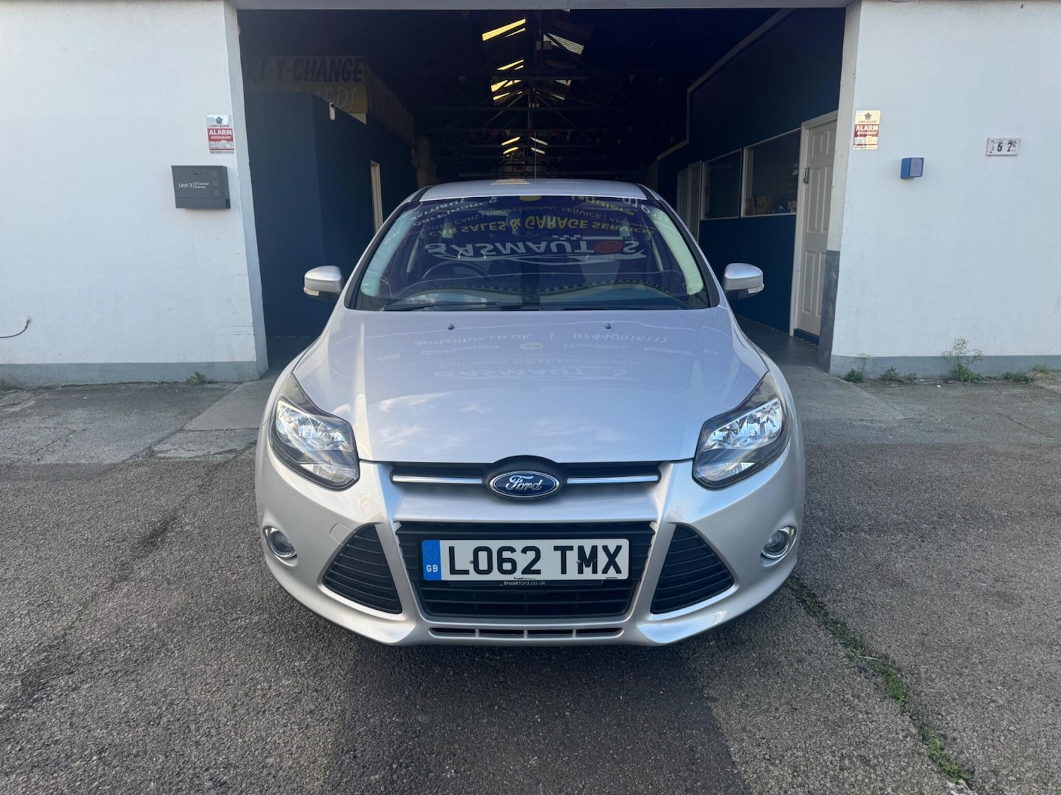 Used Ford Focus 2013 for sale - 77052483: Photo 2