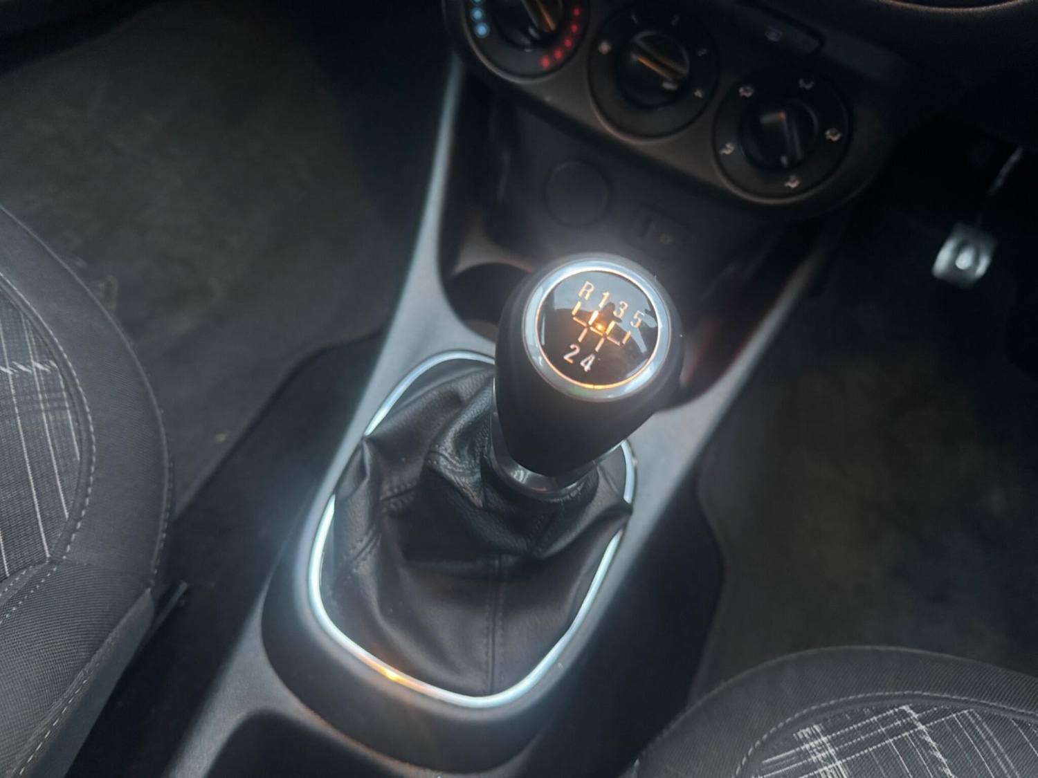 Used Vauxhall Corsa 2015 for sale - 77166552: Photo 10