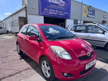 Used Toyota Yaris 2010 for sale - 78853862: Photo