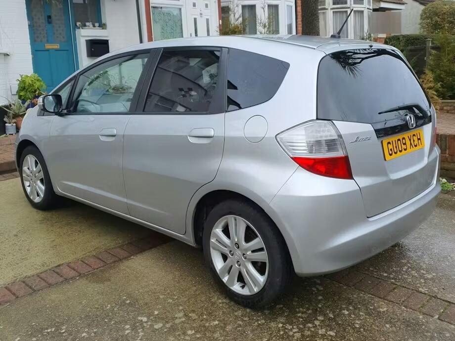 Used Honda Jazz 2009 for sale - 77611807: Photo 3