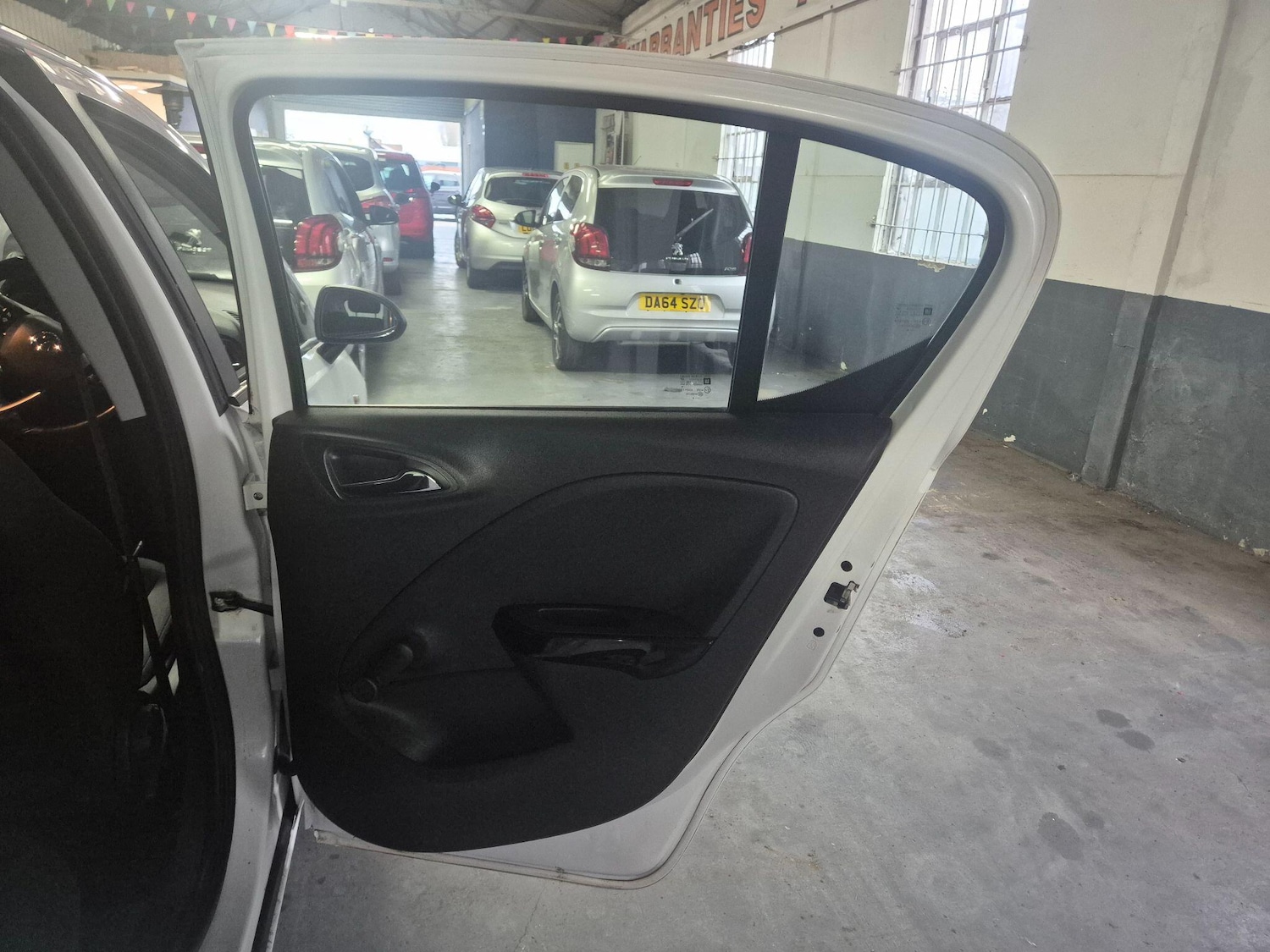 Used Vauxhall Corsa 2016 for sale - 77400715: Photo 18