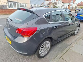 Used Vauxhall Astra 2015 for sale - 78062629: Photo