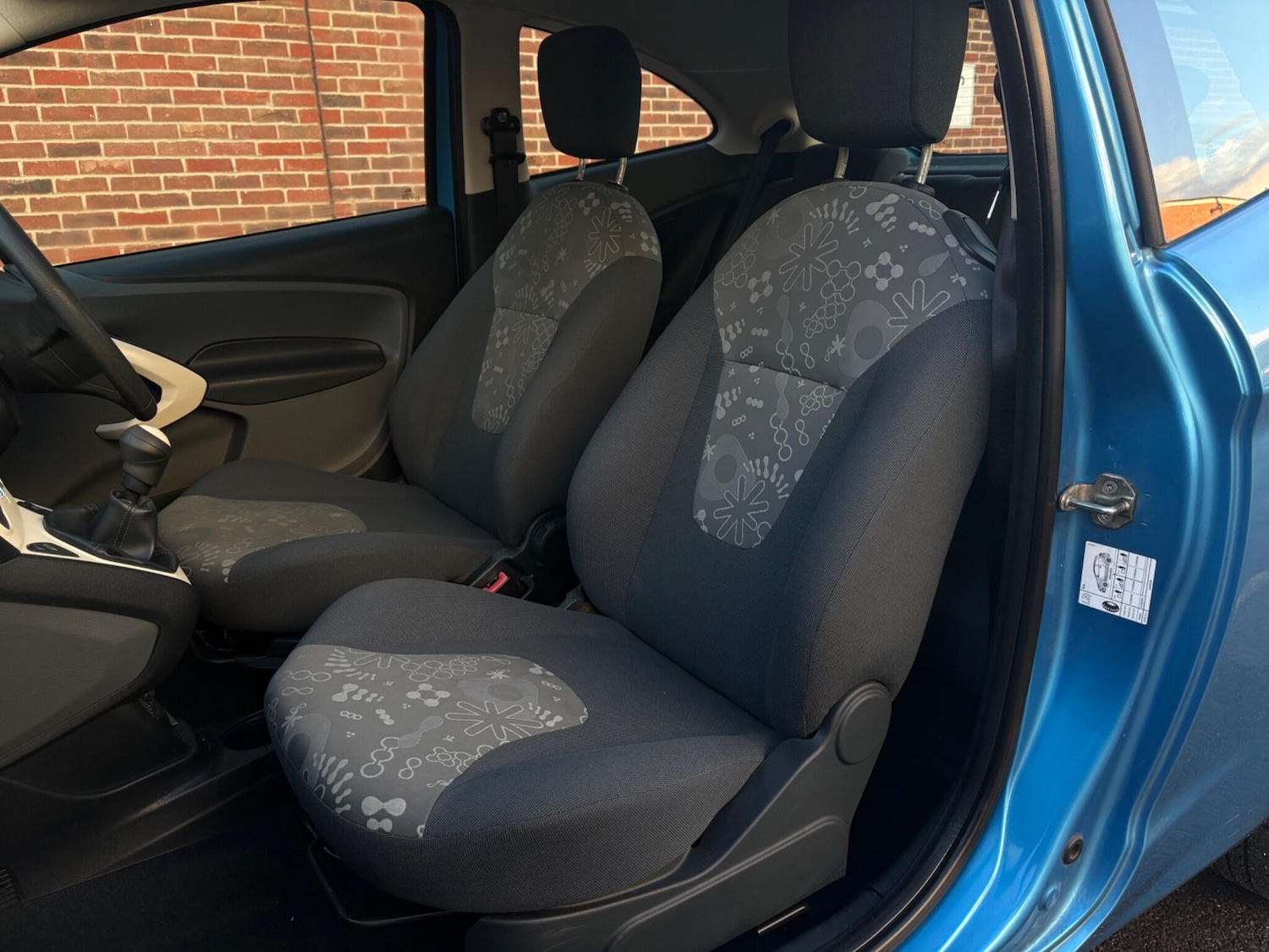Vehicle 28
