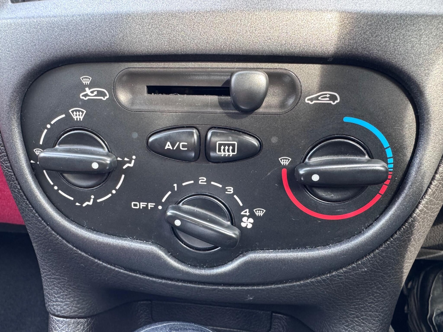 Used Peugeot 206 2005 for sale - 77993925: Photo 17