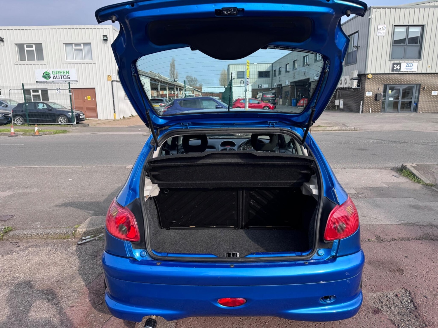 Used Peugeot 206 2005 for sale - 77993925: Photo 5