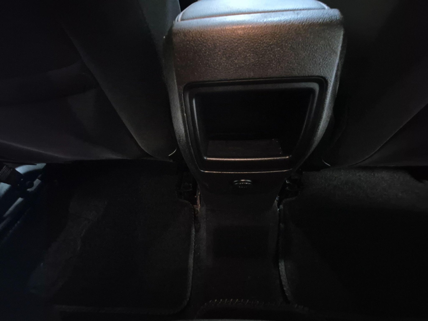 Used Ford Grand C-Max 2016 for sale - 77598606: Photo 34