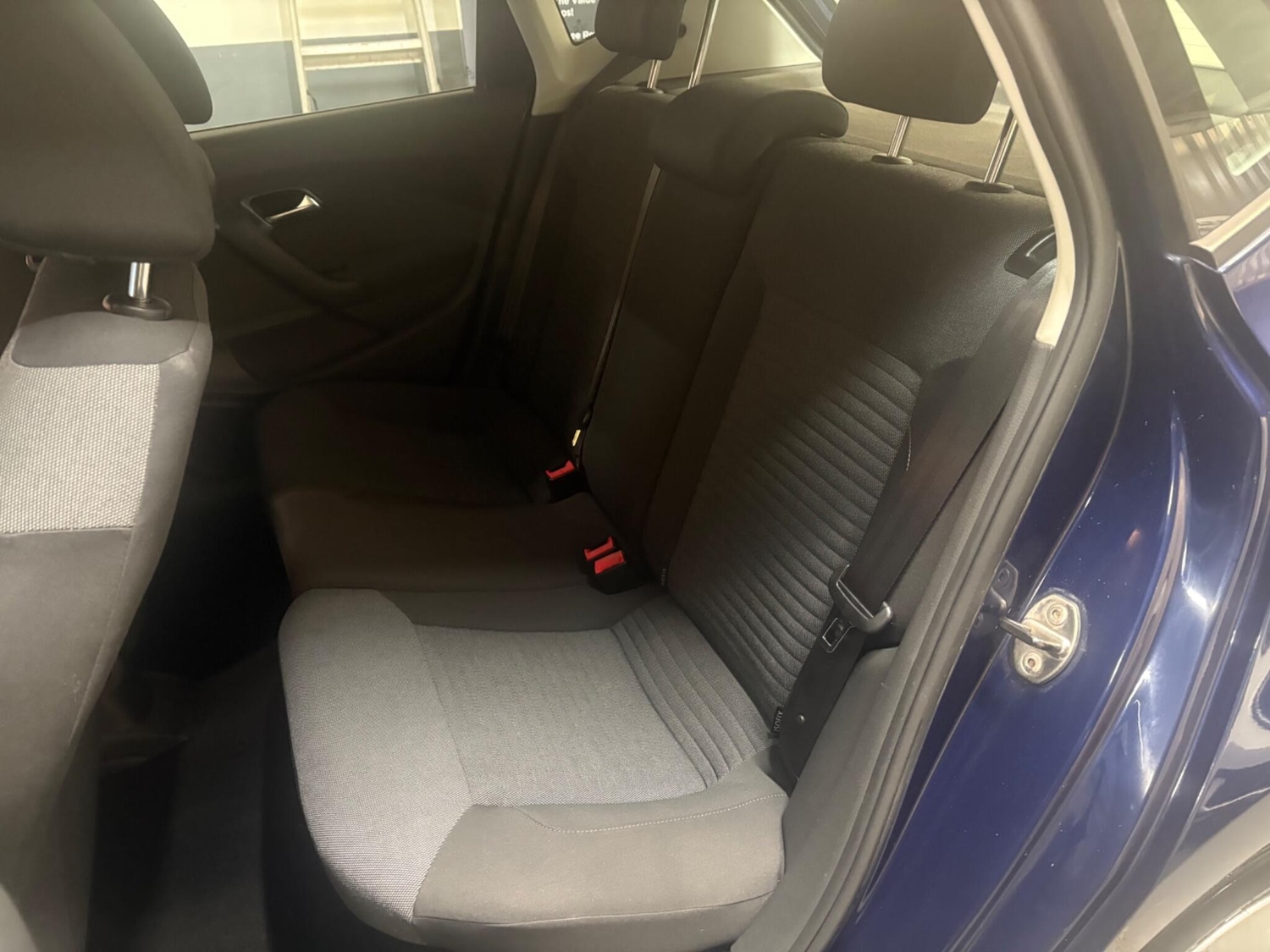 Used Volkswagen Polo 2010 for sale - 76832656: Photo 23