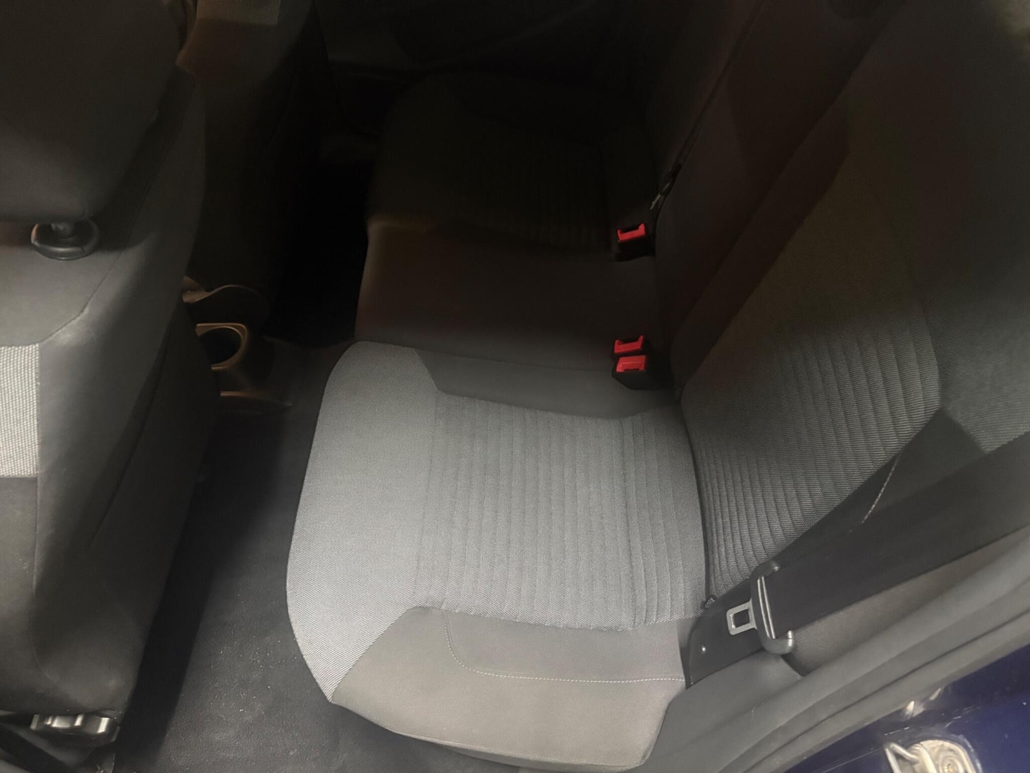 Used Volkswagen Polo 2010 for sale - 76832656: Photo 24