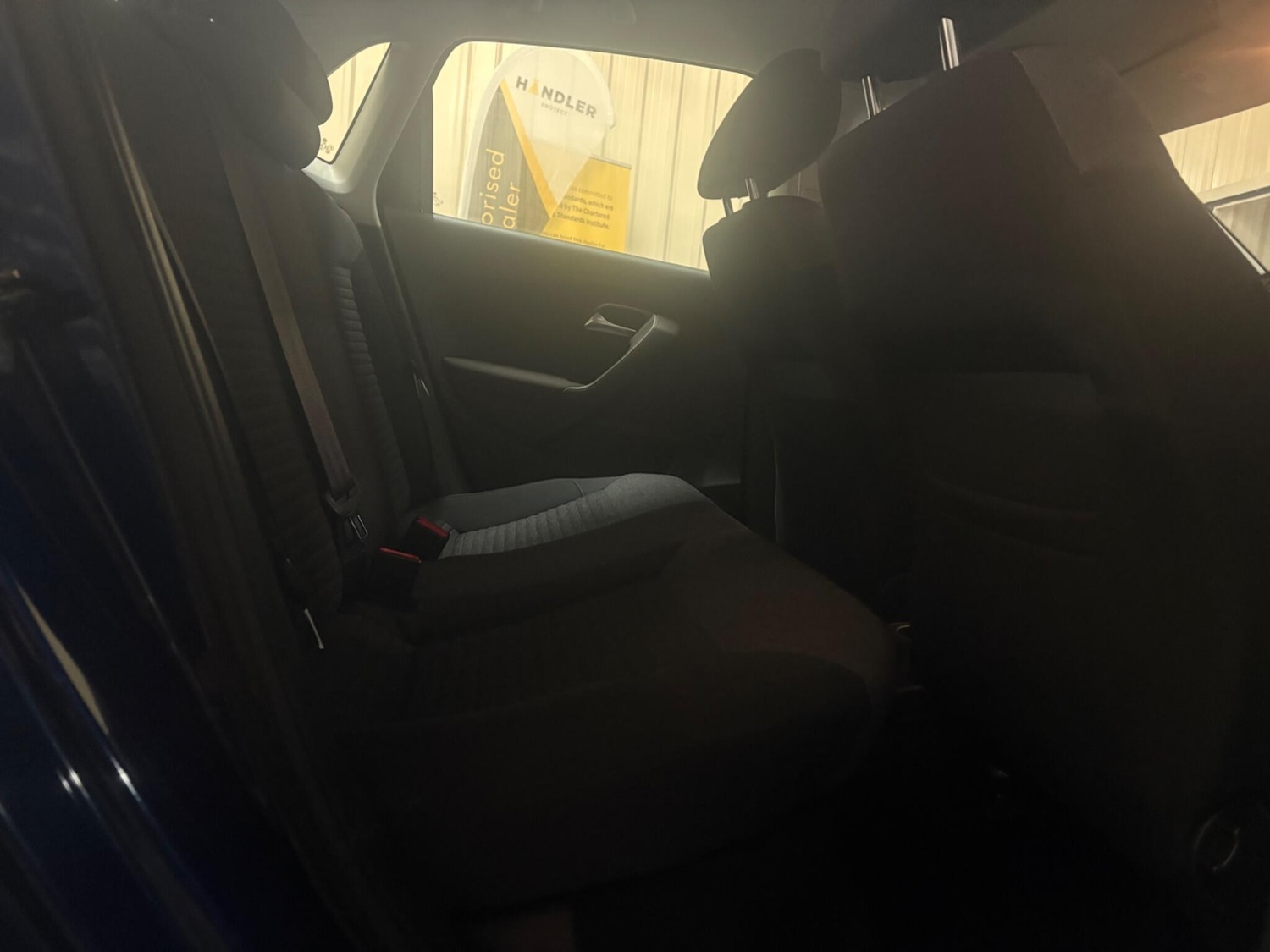 Used Volkswagen Polo 2010 for sale - 76832656: Photo 27