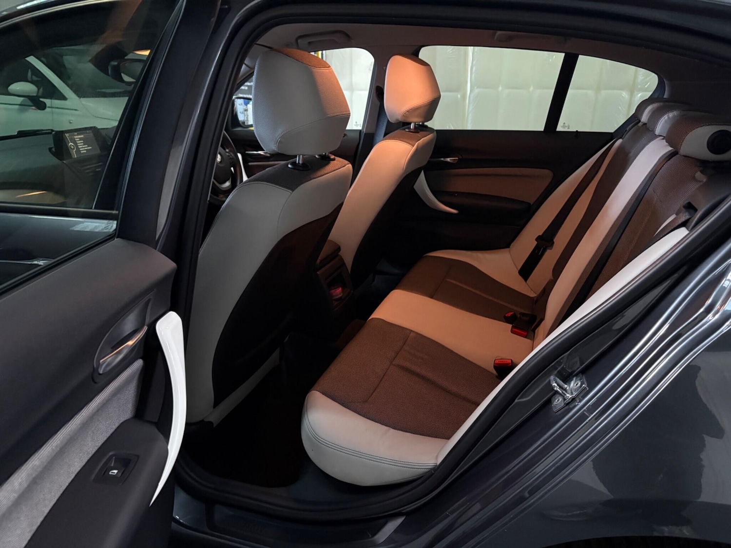 Used BMW 1 Series 2011 for sale - 76786899: Photo 30