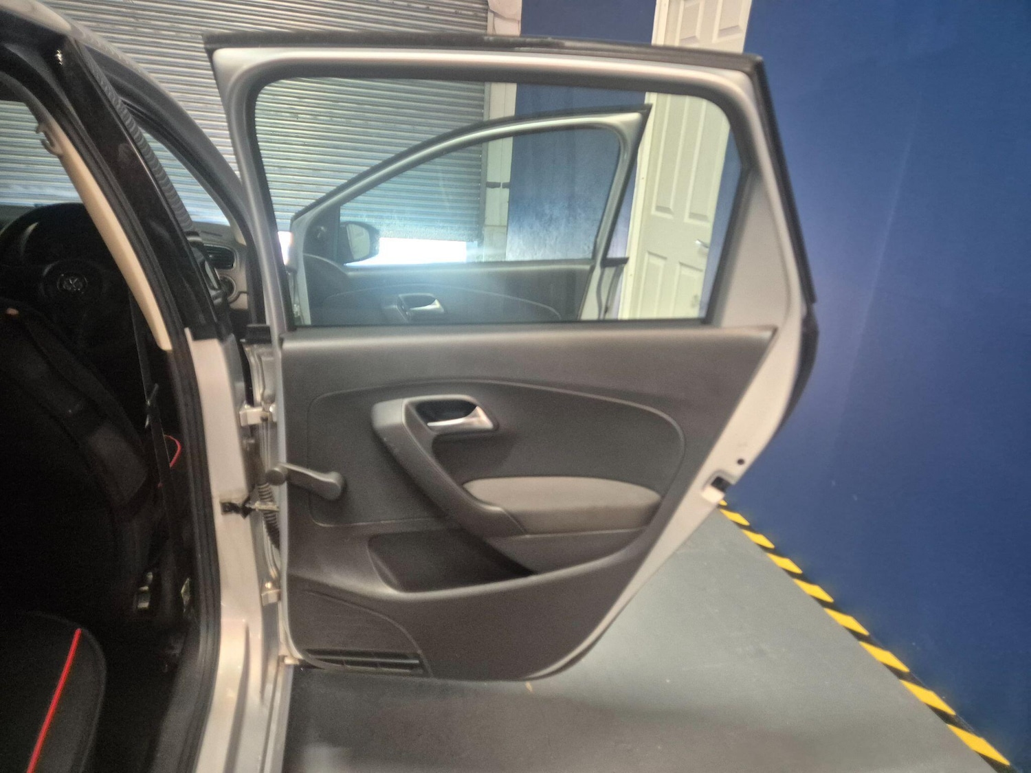 Used Volkswagen Polo 2012 for sale - 76715034: Photo 18