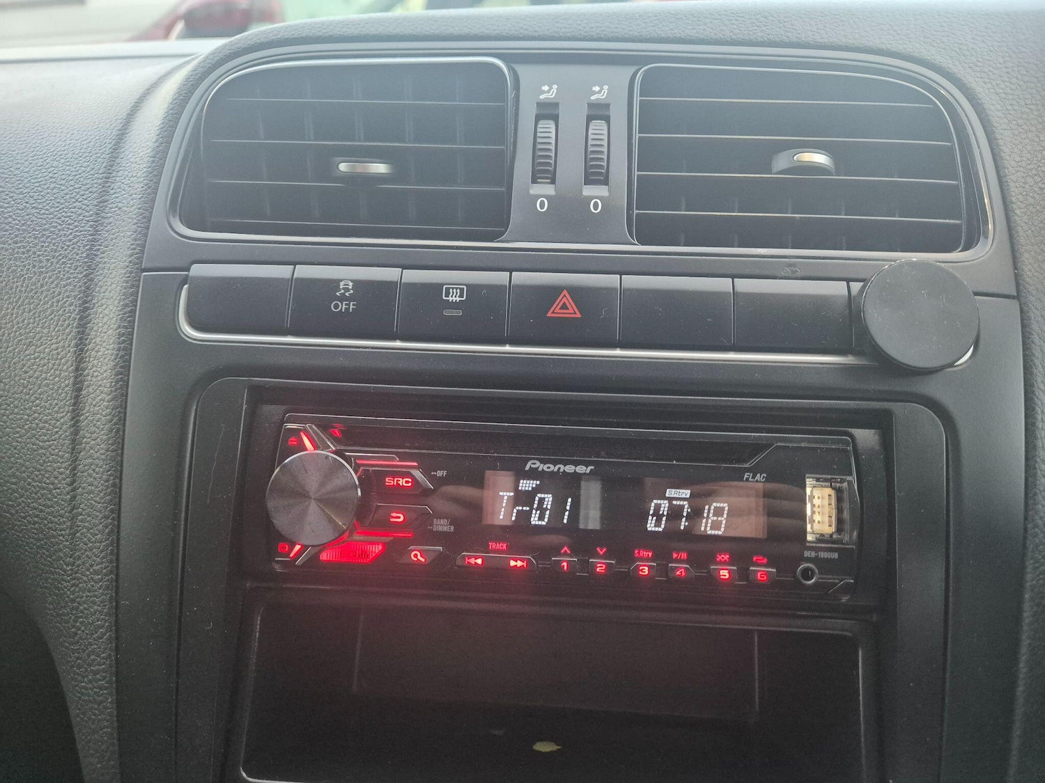 Used Volkswagen Polo 2012 for sale - 76715034: Photo 20