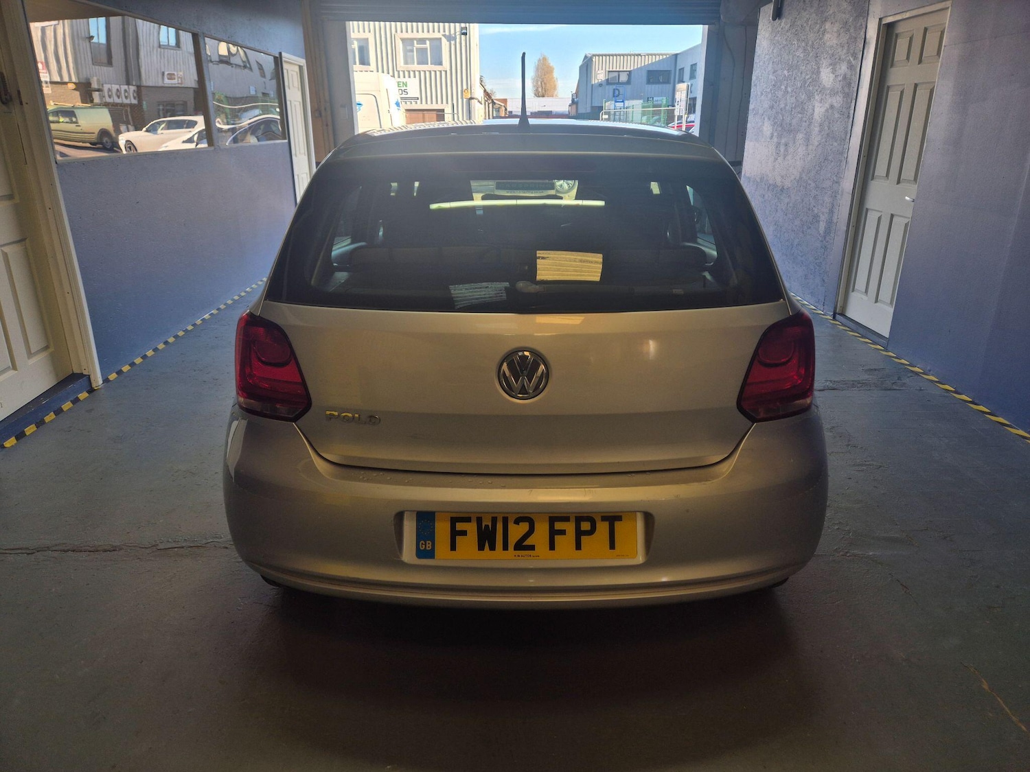 Used Volkswagen Polo 2012 for sale - 76715034: Photo 4