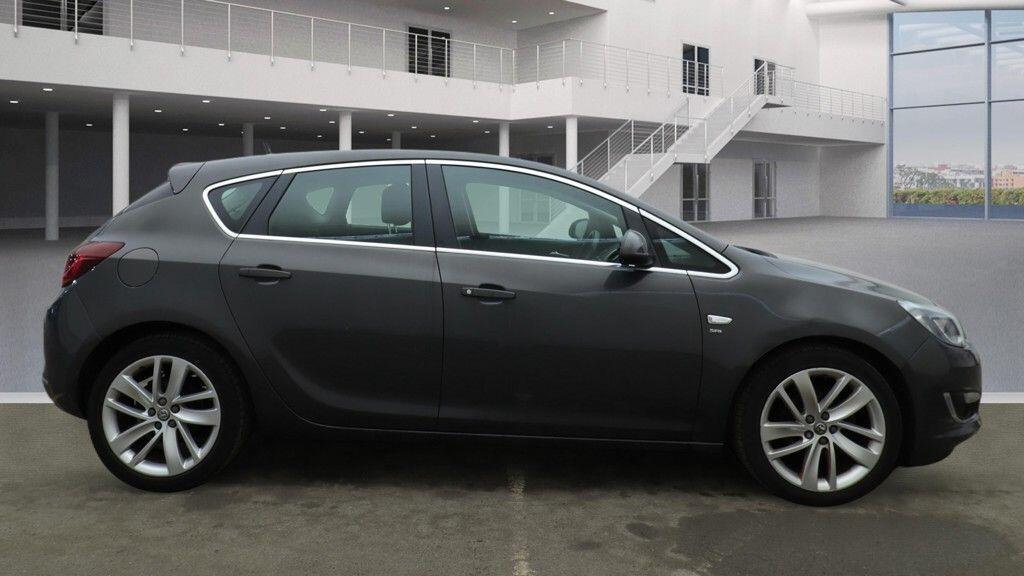 Used Vauxhall Astra 2015 for sale - 77320405: Photo 5