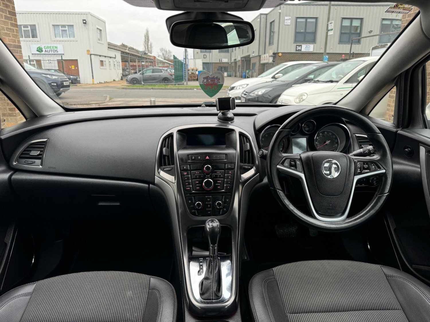 Used Vauxhall Astra 2010 for sale - 77057317: Photo 13