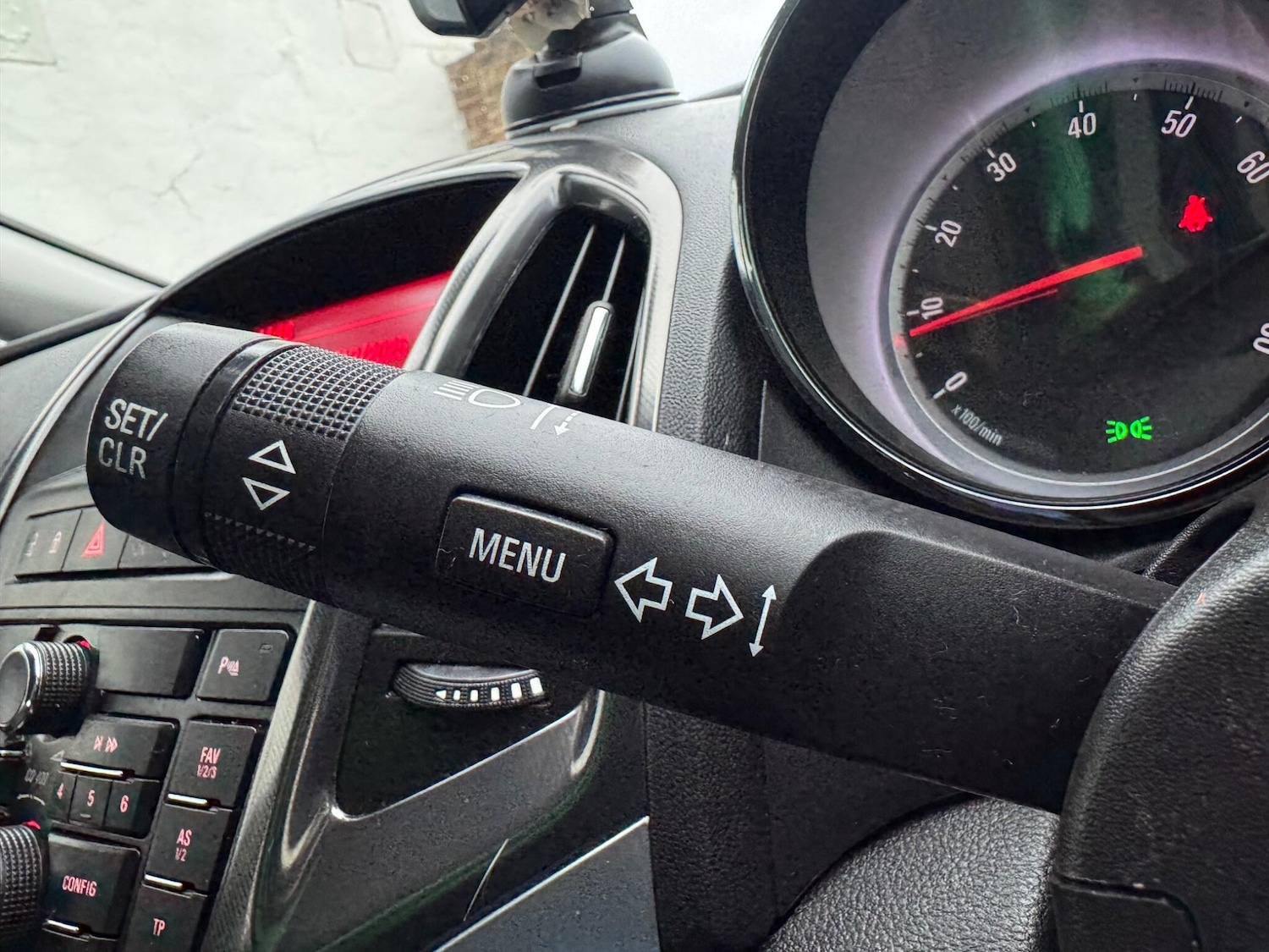 Used Vauxhall Astra 2010 for sale - 77057317: Photo 19