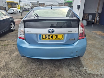 Used Toyota Prius 2014 for sale - 77633143: Photo