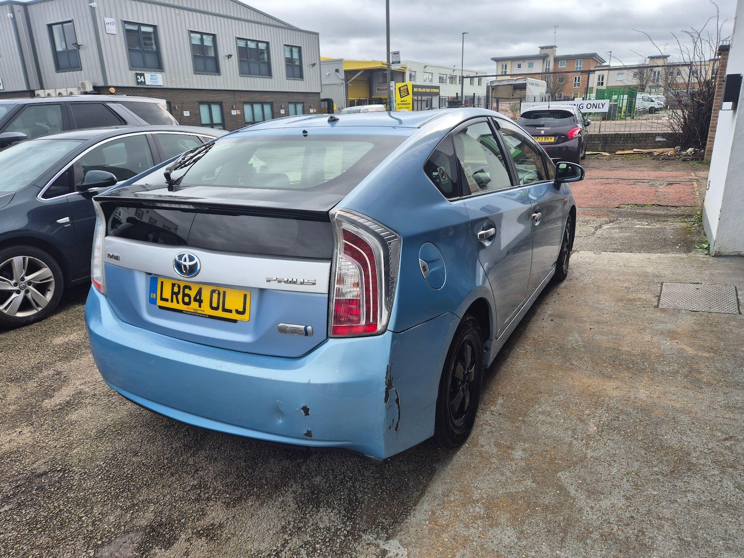 Used Toyota Prius 2014 for sale - 77633143: Photo 6