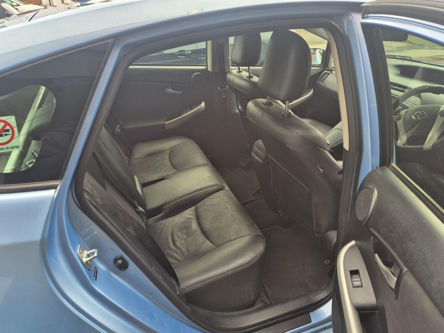 Used Toyota Prius 2014 for sale - 77633143: Photo 9