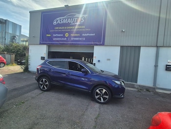 Used Nissan Qashqai 2016 for sale - 79121853: Photo