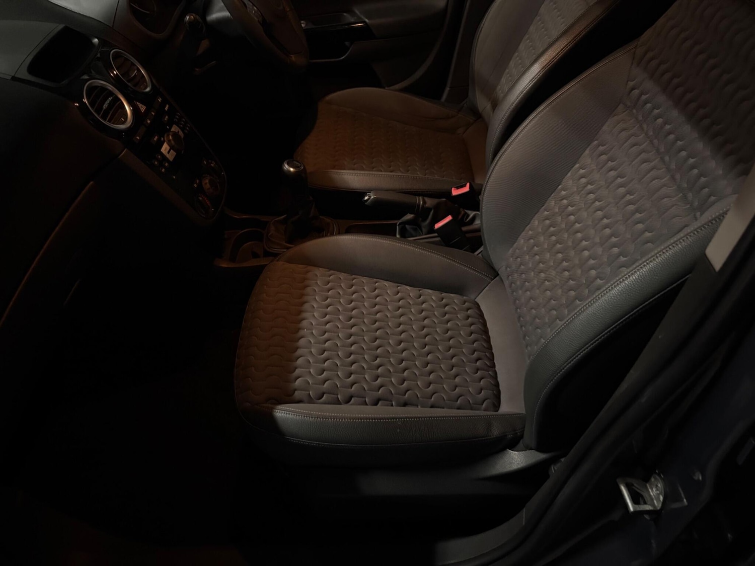 Used Vauxhall Corsa 2014 for sale - 76753108: Photo 25