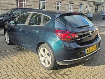 Used Vauxhall Astra 2015 for sale - 76936109: Photo