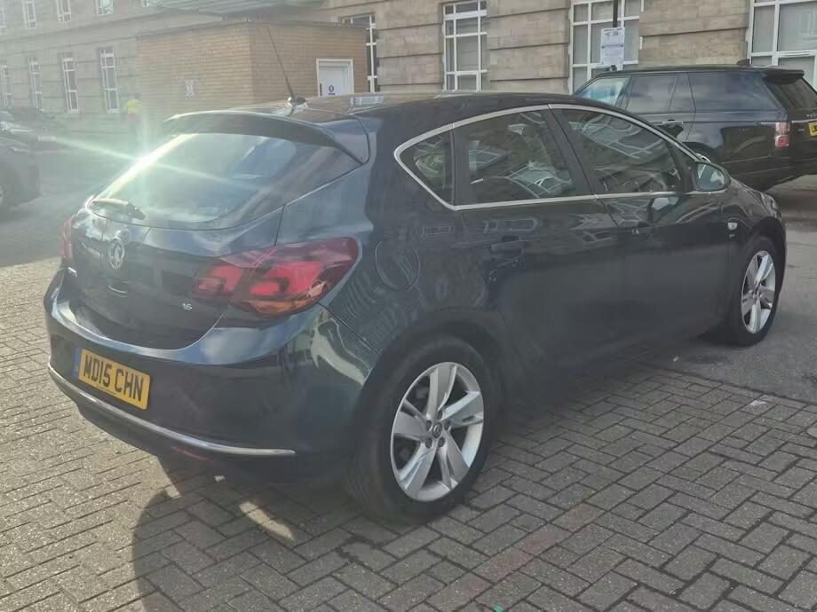Used Vauxhall Astra 2015 for sale - 76936109: Photo 4