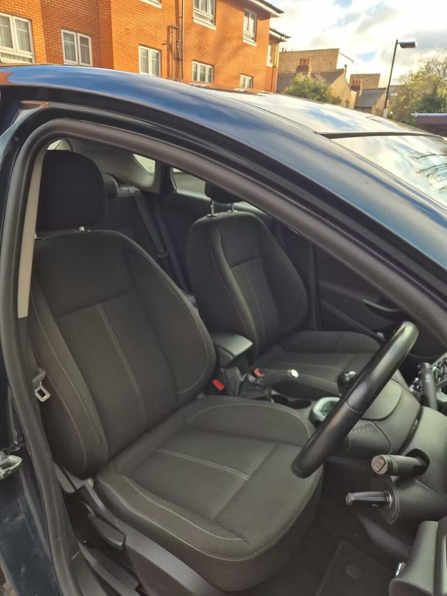 Used Vauxhall Astra 2015 for sale - 76936109: Photo 5