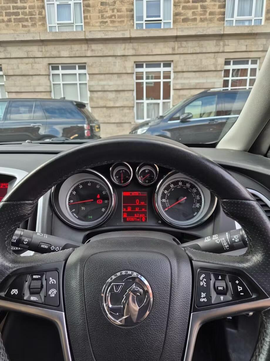 Used Vauxhall Astra 2015 for sale - 76936109: Photo 7