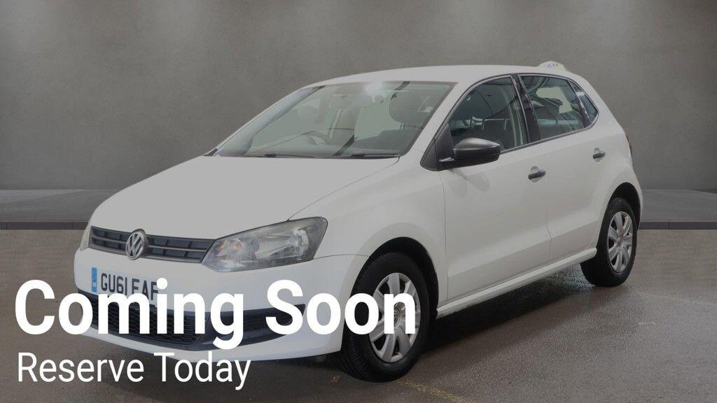 Used Volkswagen Polo 2011 for sale - 76936119: Photo 2
