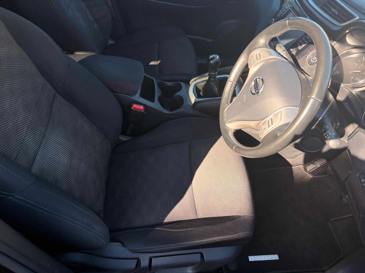 Used Nissan Qashqai for sale - 77940777: Photo 15