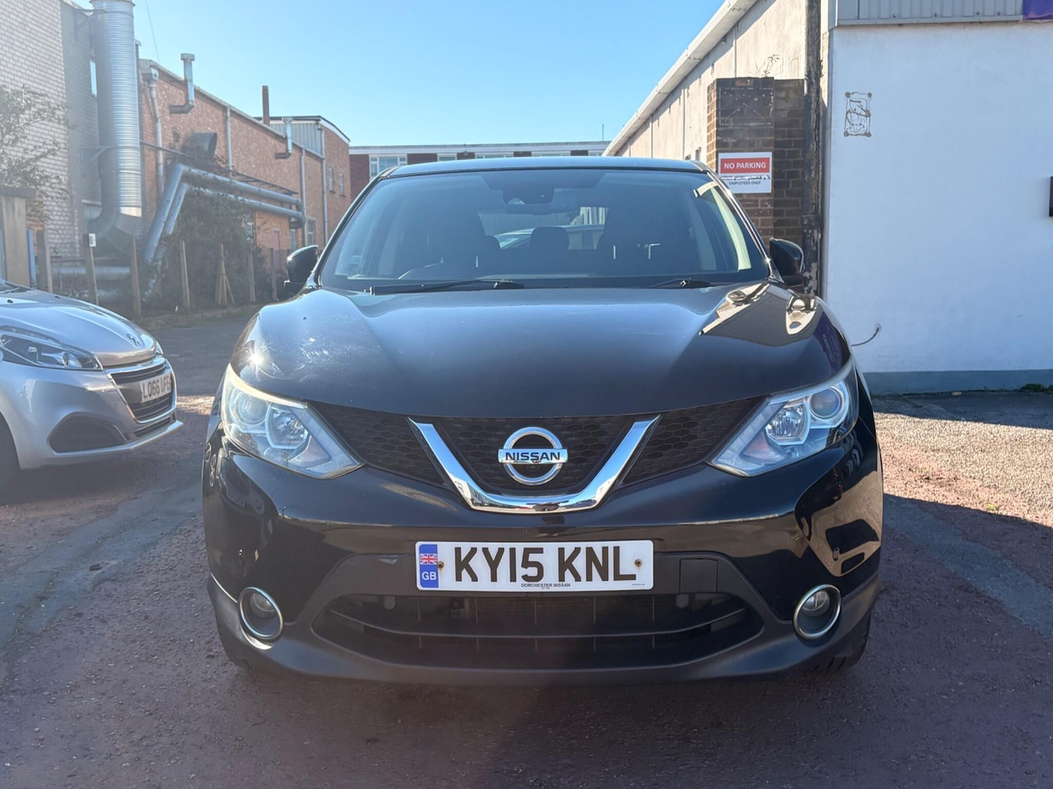 Used Nissan Qashqai for sale - 77940777: Photo 2