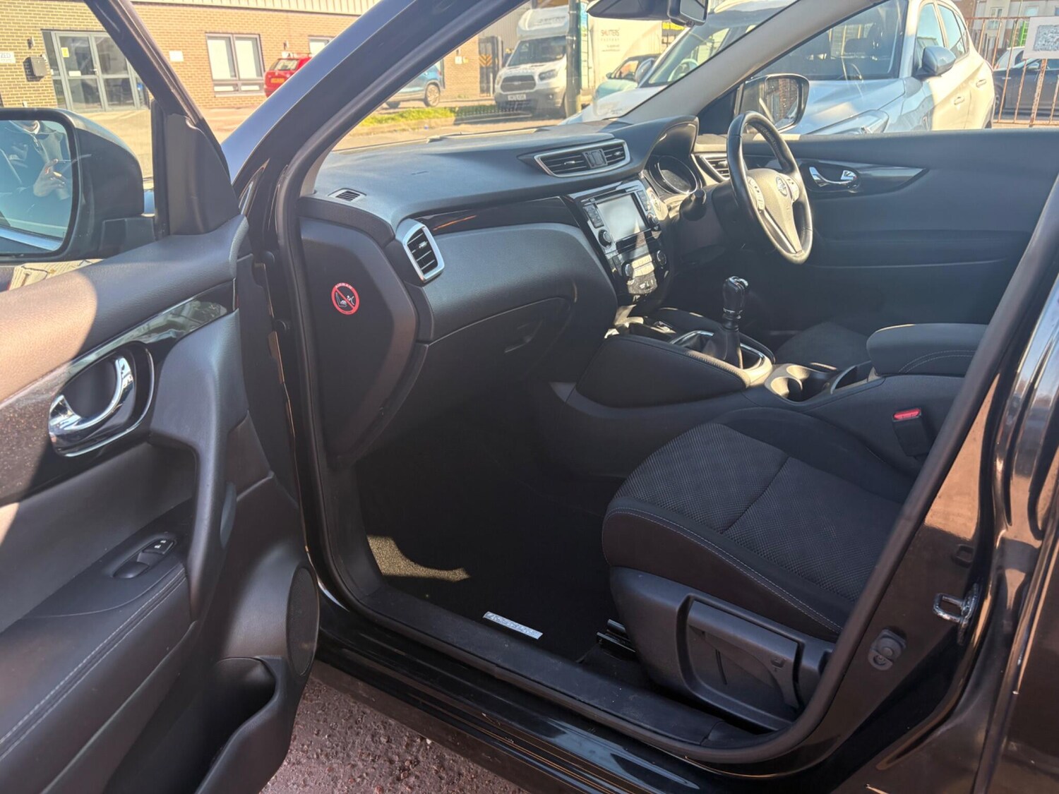 Used Nissan Qashqai for sale - 77940777: Photo 37