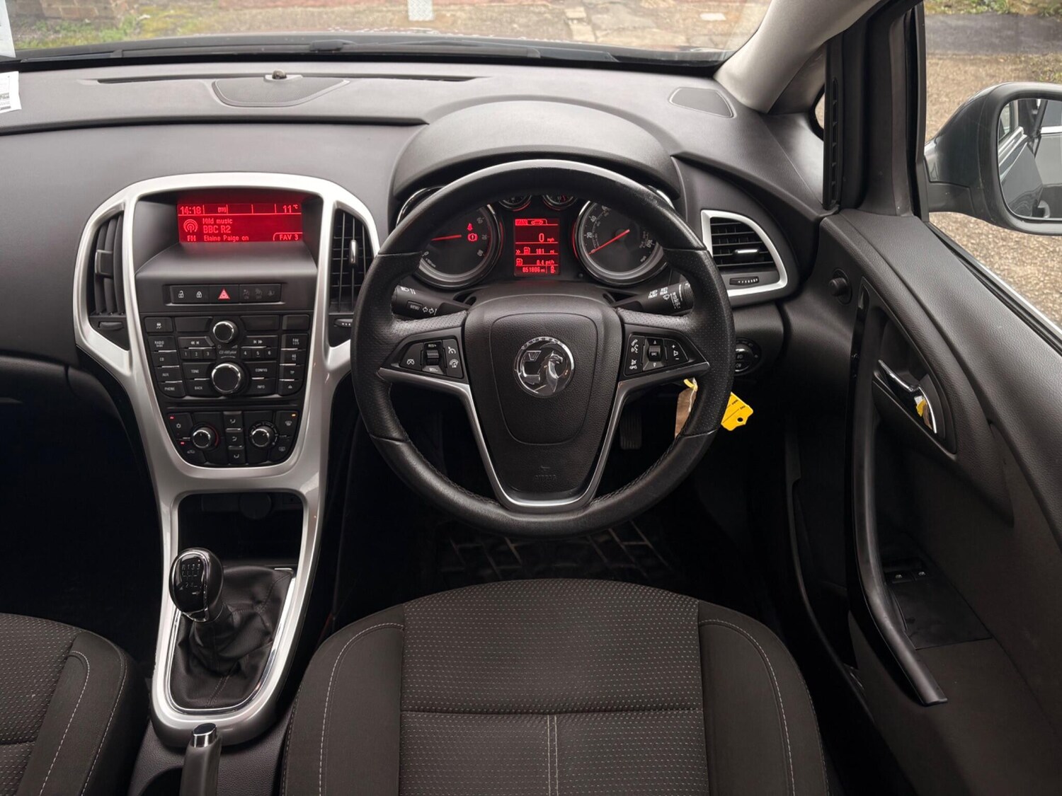 Used Vauxhall Astra 2015 for sale - 78058375: Photo 12