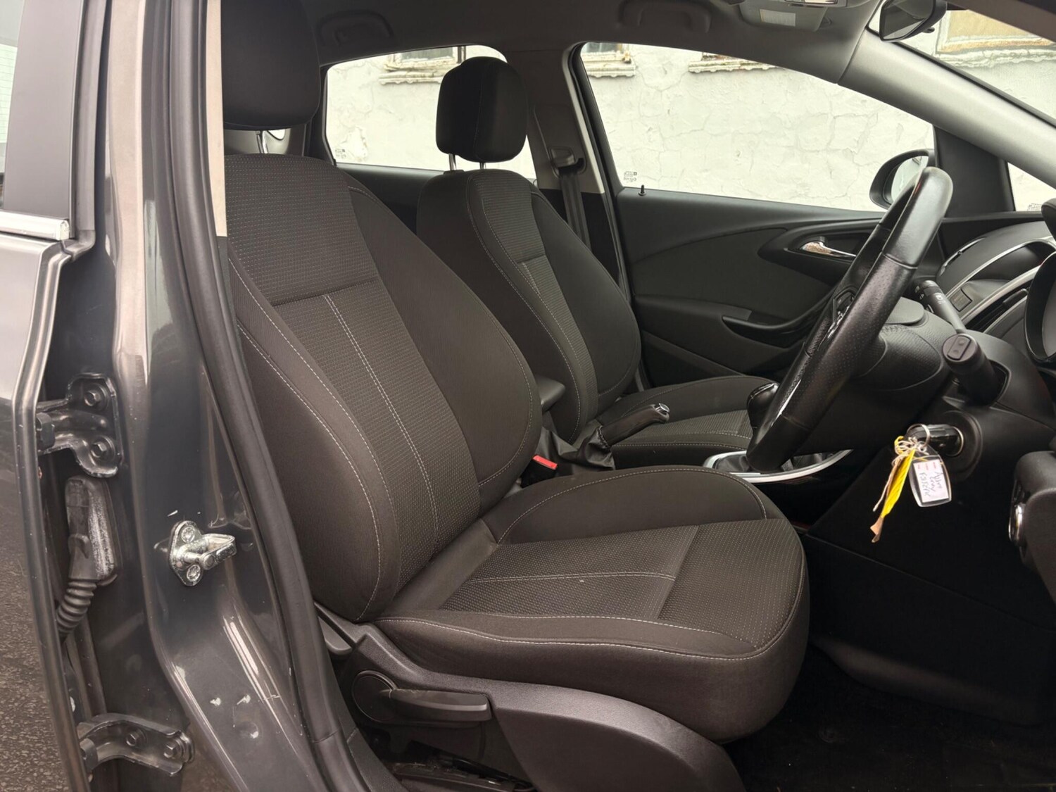 Used Vauxhall Astra 2015 for sale - 78058375: Photo 15