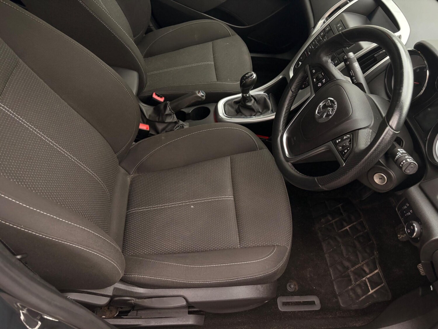 Used Vauxhall Astra 2015 for sale - 78058375: Photo 16