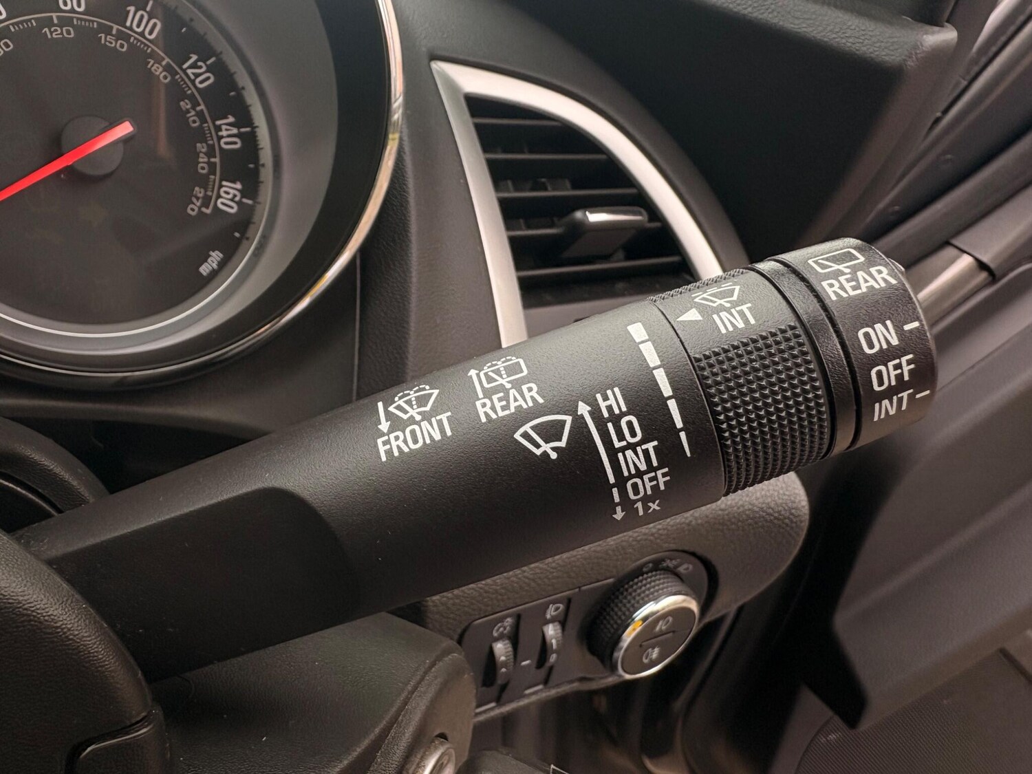 Used Vauxhall Astra 2015 for sale - 78058375: Photo 27