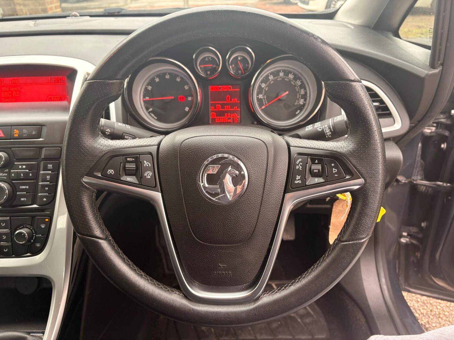 Used Vauxhall Astra 2015 for sale - 78058375: Photo 38