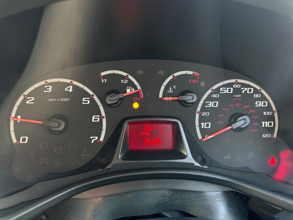 Used Ford Ka 2012 for sale - 76247561: Photo 21