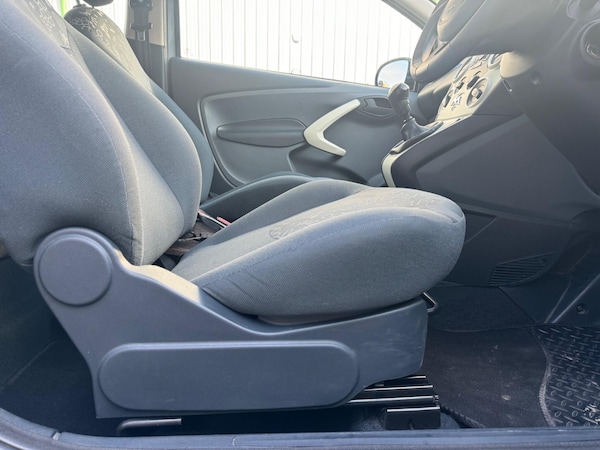 Used Ford Ka 2012 for sale - 76247561: Photo 27