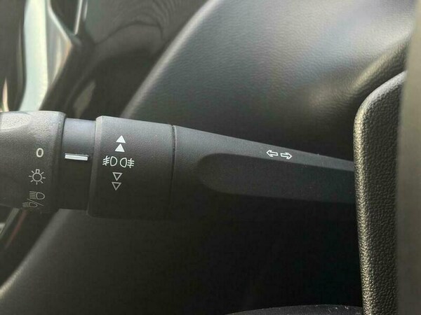 Used Peugeot 208 2015 for sale - 75687882: Photo 18