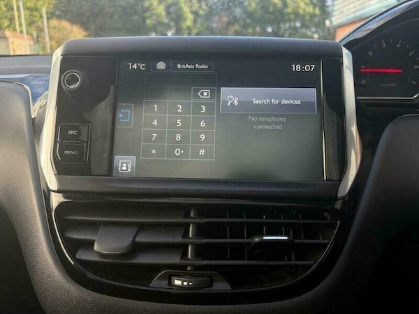 Used Peugeot 208 2015 for sale - 75687882: Photo 22