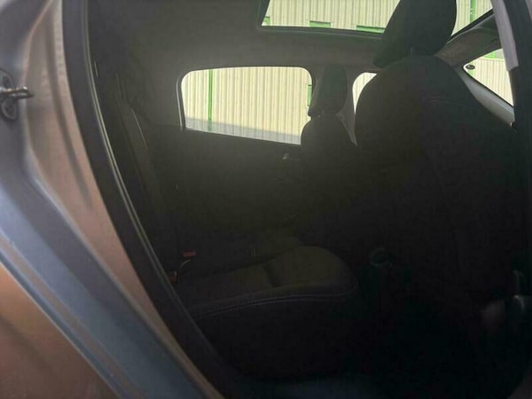 Used Peugeot 208 2015 for sale - 75687882: Photo 34