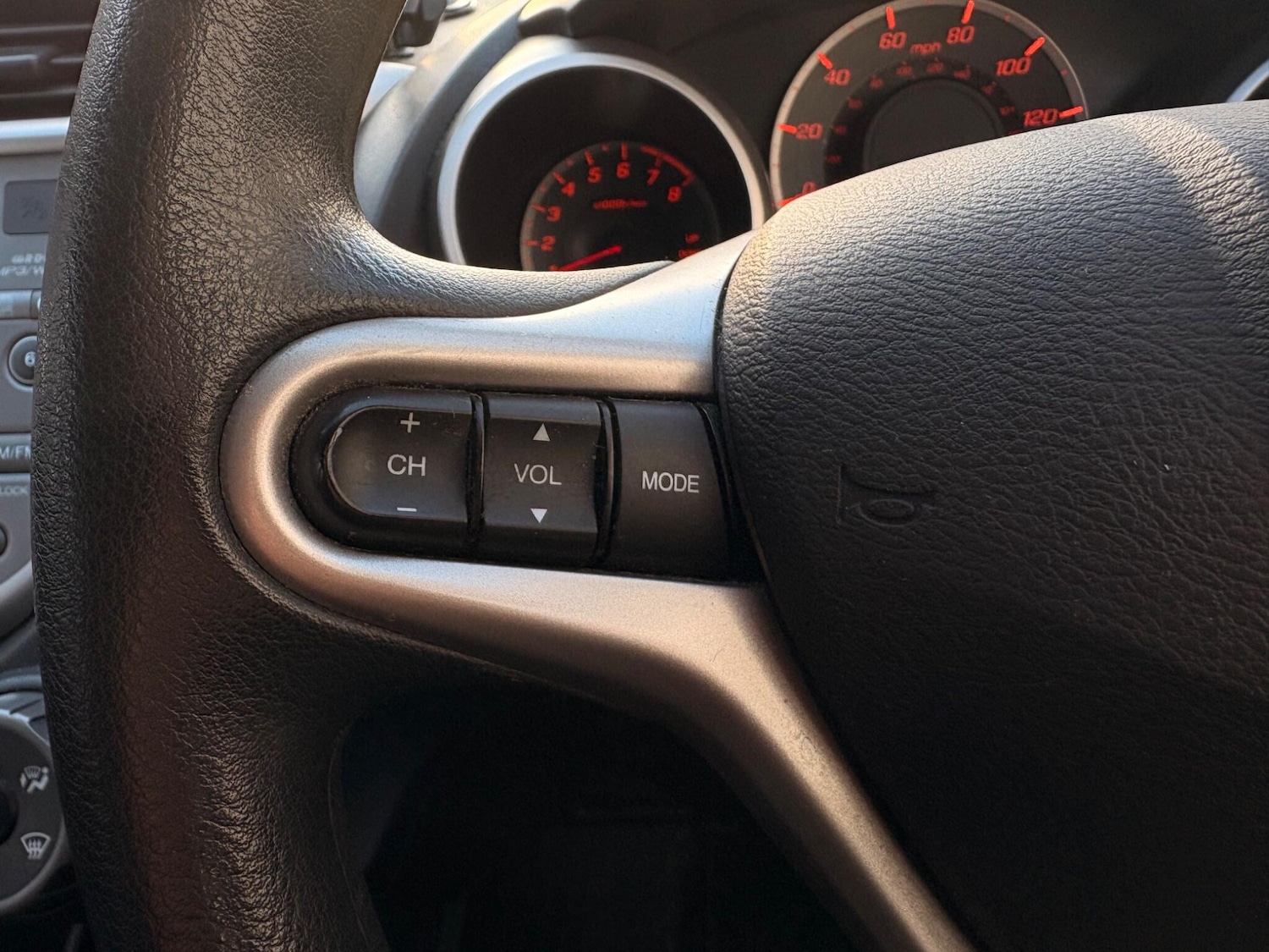 Used Honda Jazz 2011 for sale - 77585720: Photo 26