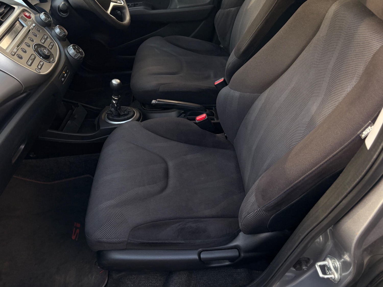 Used Honda Jazz 2011 for sale - 77585720: Photo 39