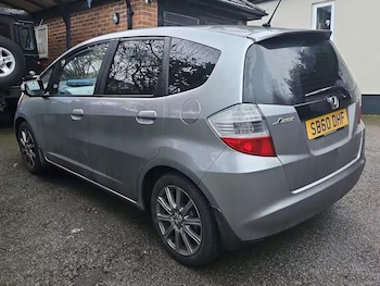 Used Honda Jazz 2011 for sale - 77585720: Photo