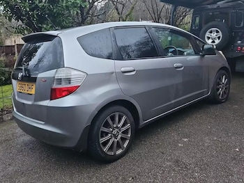 Used Honda Jazz 2011 for sale - 77585720: Photo