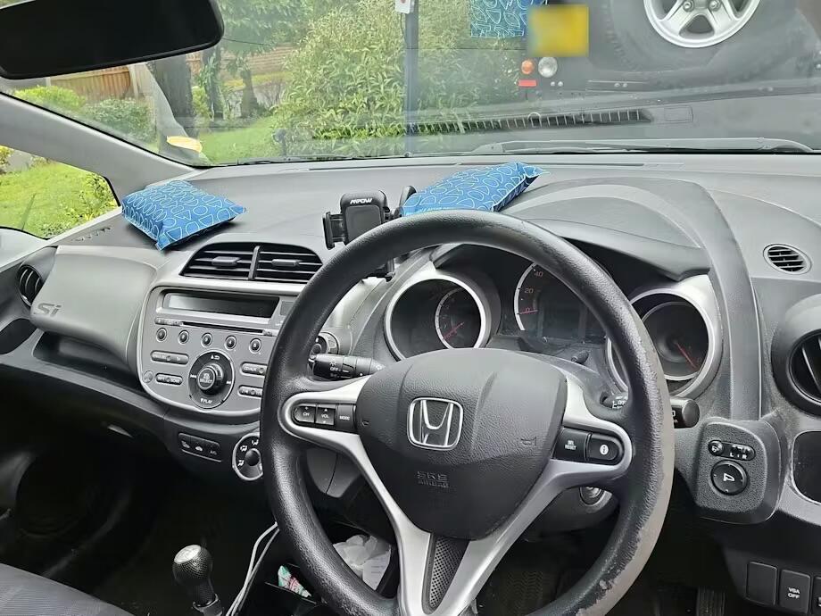 Used Honda Jazz 2011 for sale - 77585720: Photo 8